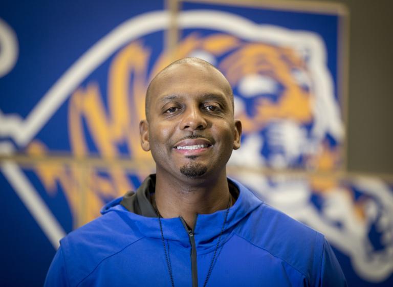 Head Coach of the University of Memphis Tigers Penny Hardaway Photo 3