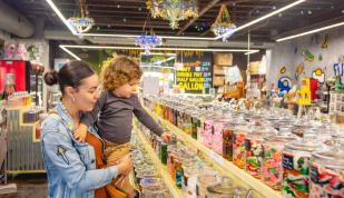 Sweet Noshings Candy Shop | Alex Shansky