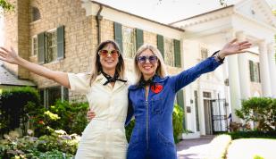 Elvis fans in front of the Graceland Mansion