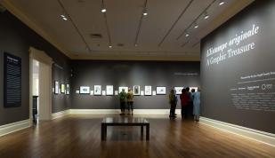 gallery in Dixon with photos on wall in straight line