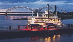 Riverboat / Phillip Van Zandt Riverboat / Phillip Van Zandt